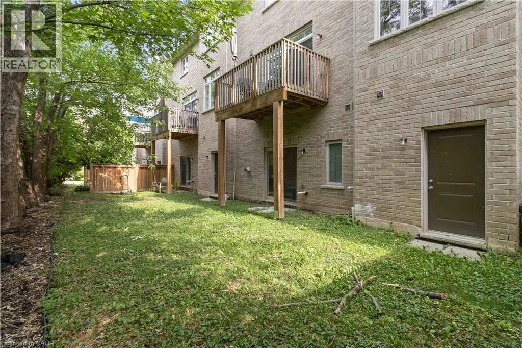 2010 DEERVIEW COMMON Common