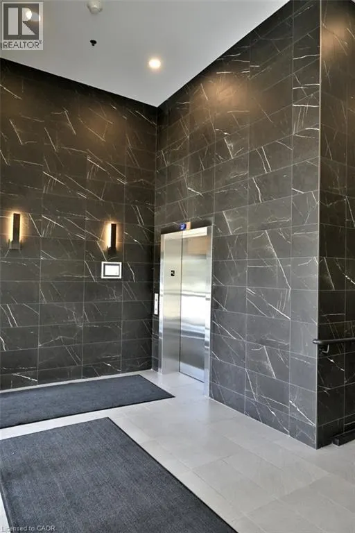 247 GREY SILO Road Unit# 201, #201
