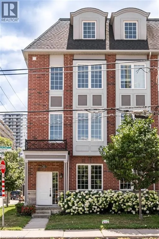 96 AUGUSTA Street