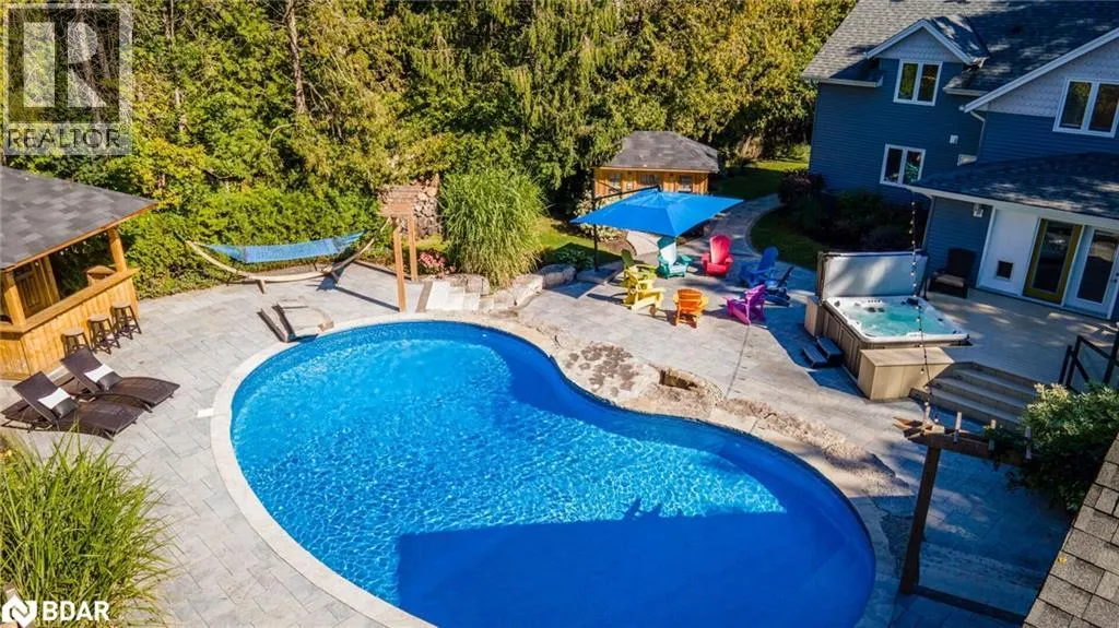 112 LAKESHORE Road W
