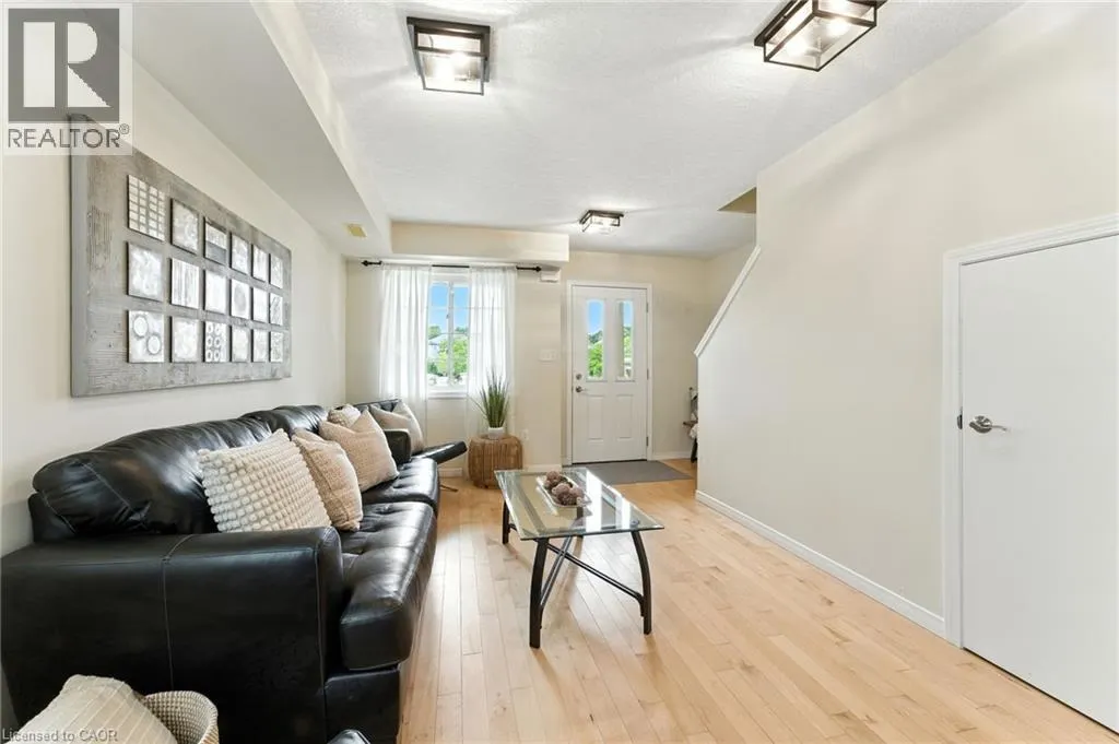35 MOUNTFORD Drive Unit# 59, #59