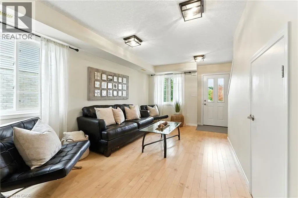 35 MOUNTFORD Drive Unit# 59, #59