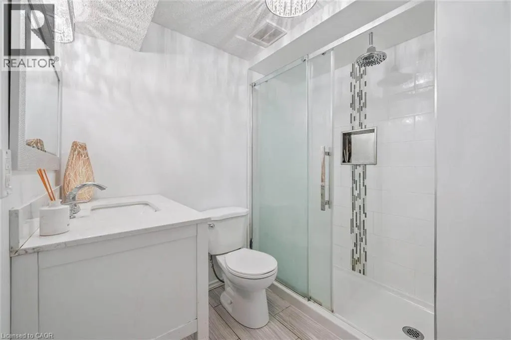 15 AVRA Court