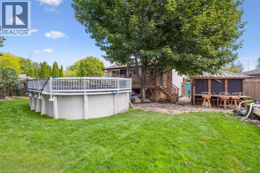 15 AVRA Court