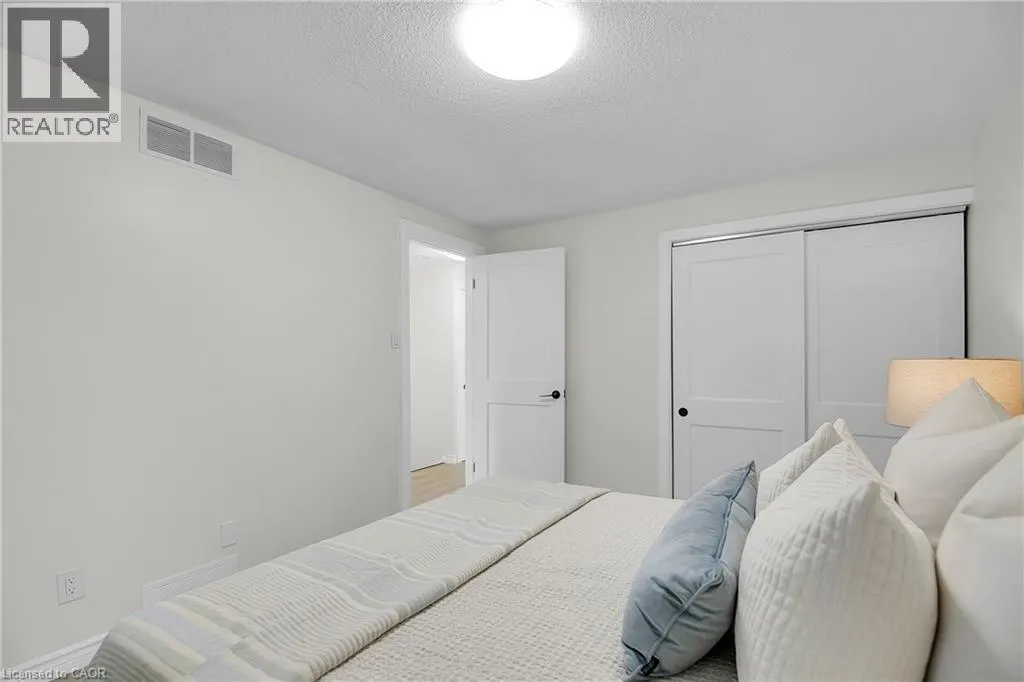 60 CHARLES BEST Place