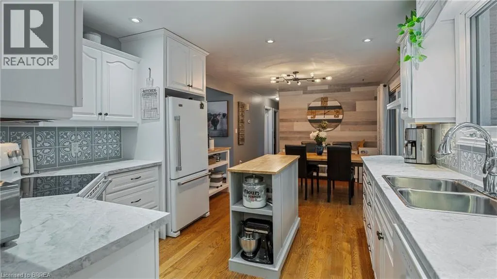 863 WINDHAM 12 Road