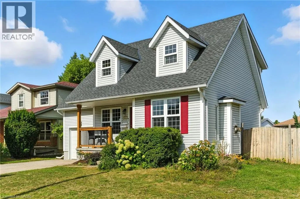 246 DARTMOOR Crescent