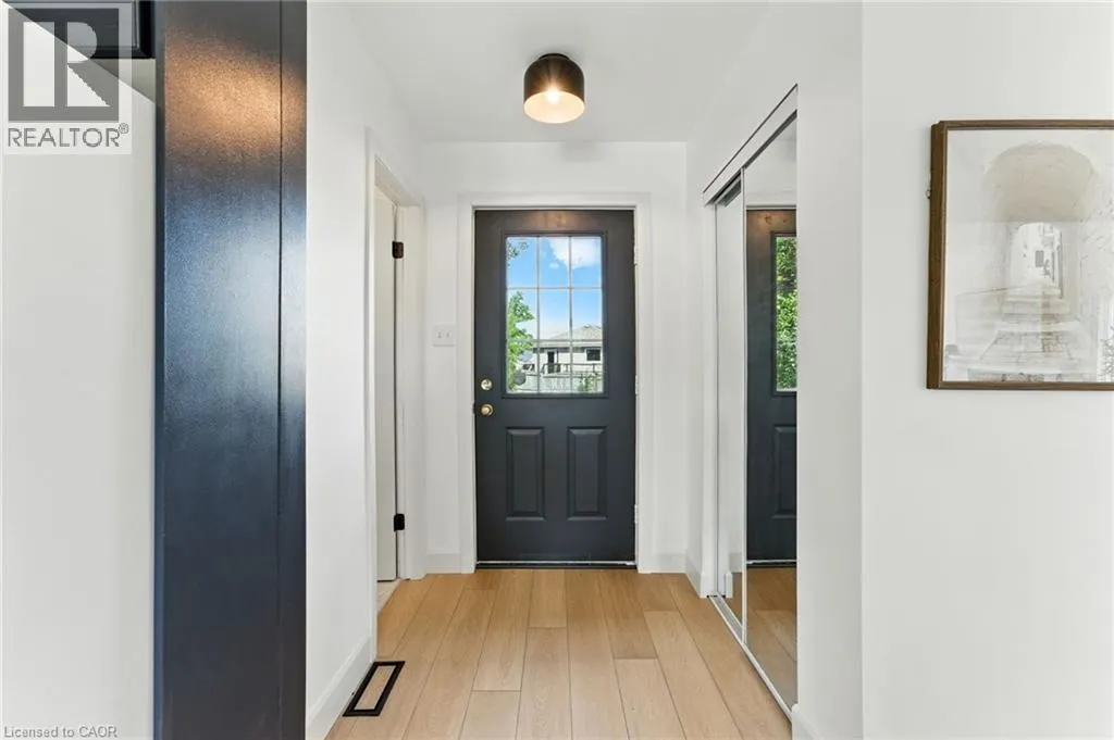 246 DARTMOOR Crescent