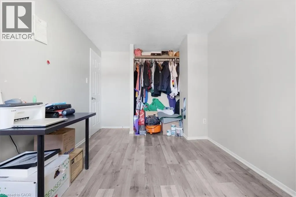 30 REGENT Avenue Unit# 28A, #28A