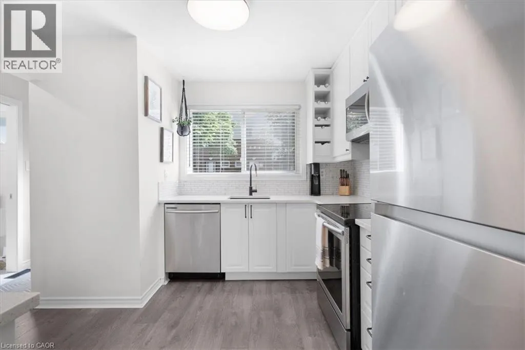 30 REGENT Avenue Unit# 28A, #28A