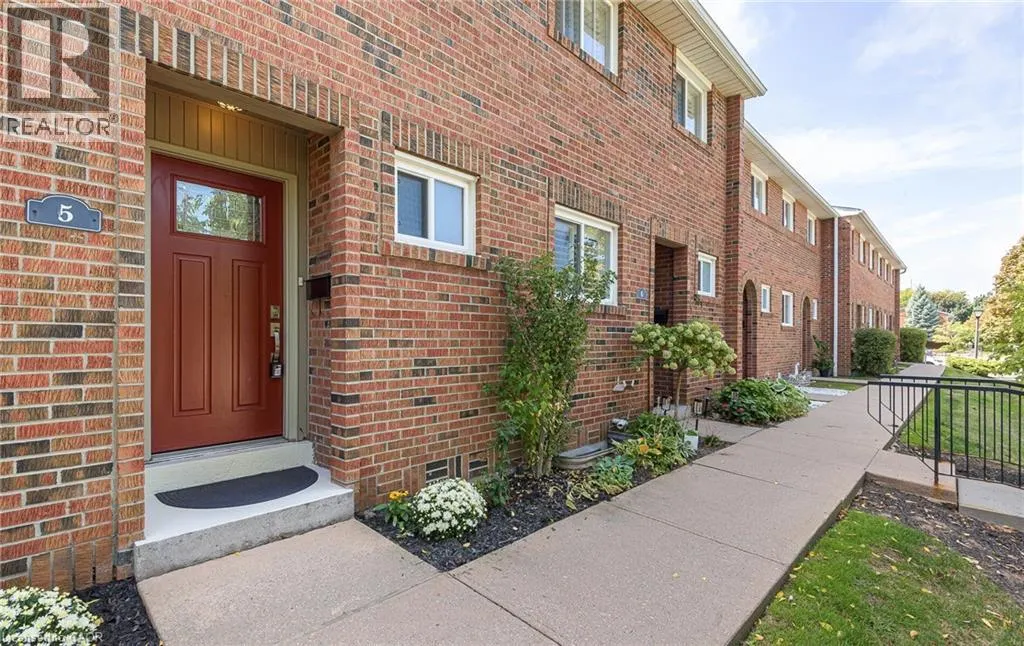 125 LIVINGSTON Avenue Unit# 5, #5