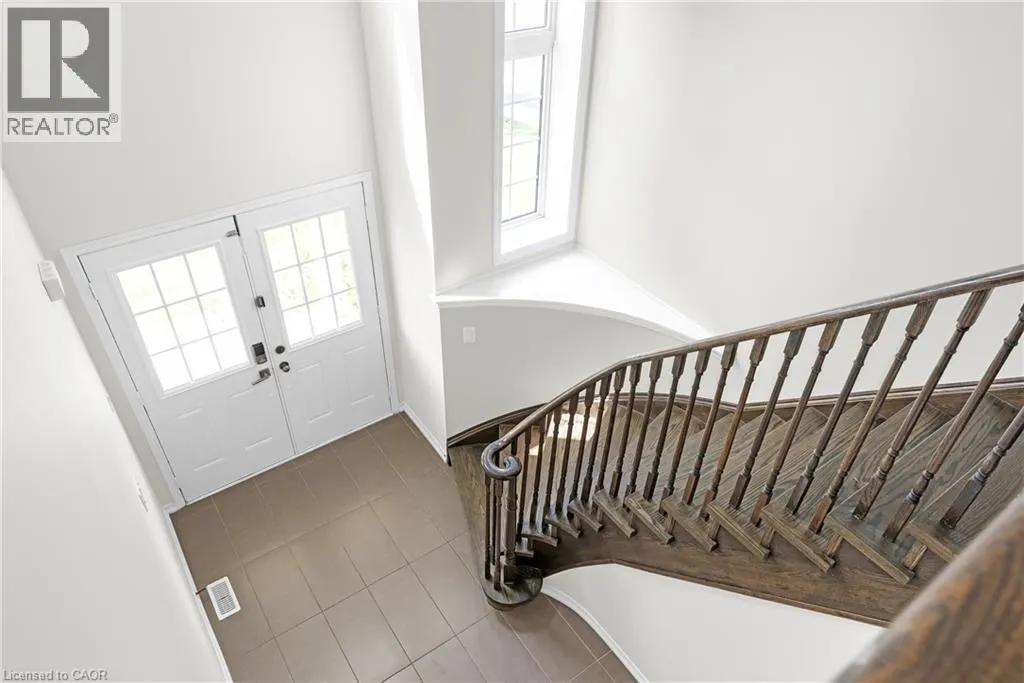 8561 DOGWOOD Crescent