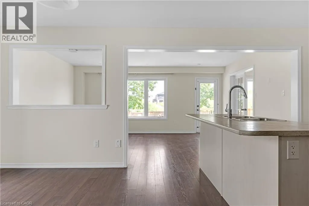 8561 DOGWOOD Crescent