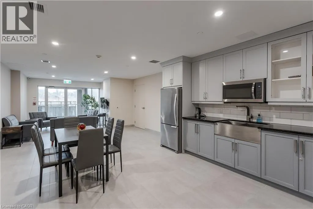 4040 UPPER MIDDLE Road Unit# 117, #117