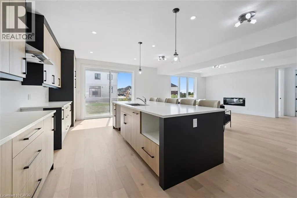 76 SASS Crescent