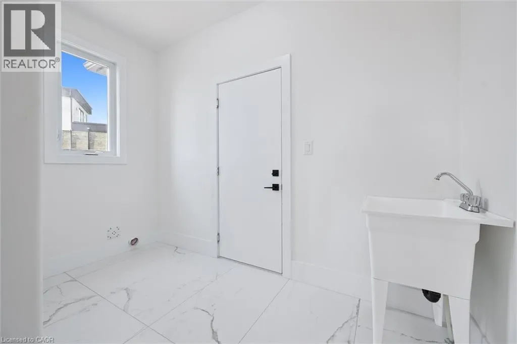 76 SASS Crescent