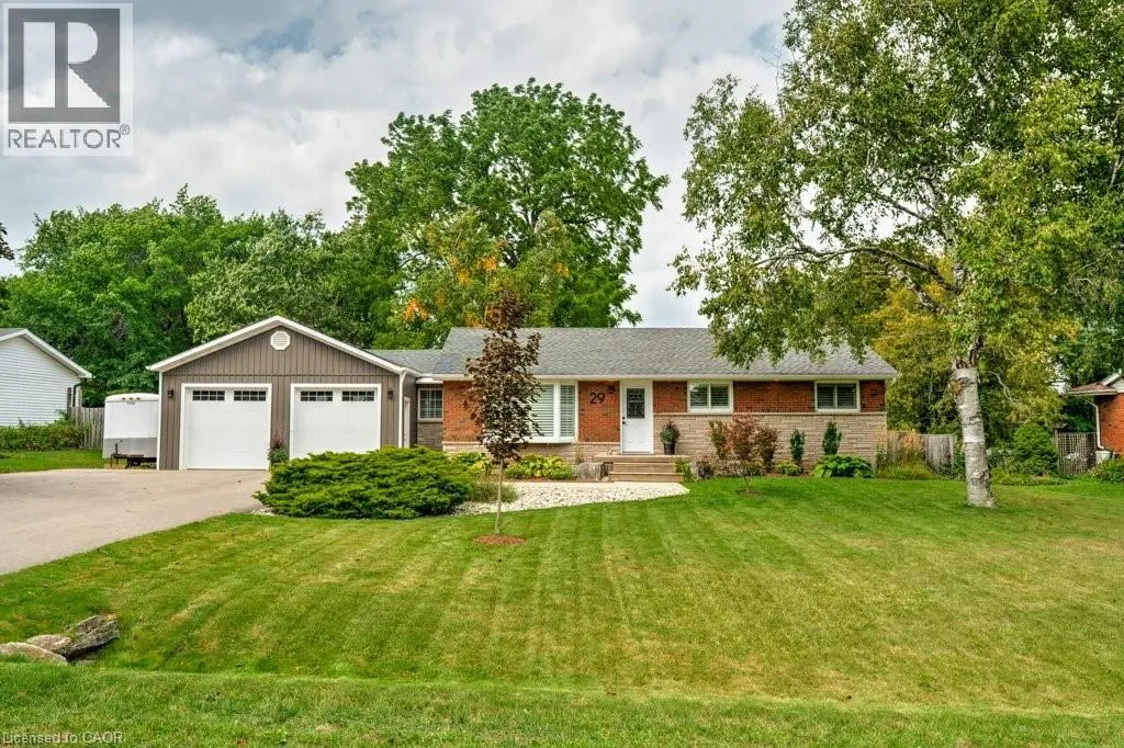 29 BRIAN Boulevard