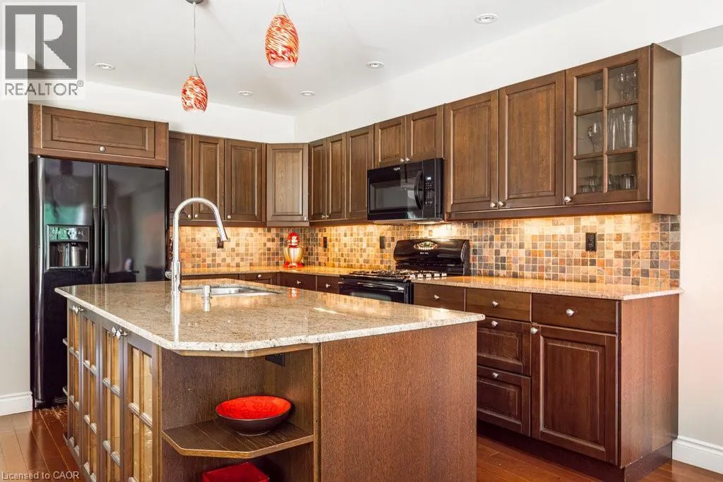 330 STRATHCONA Drive