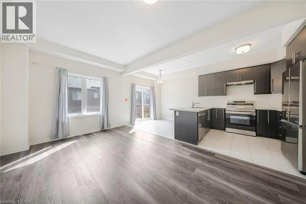 620 COLBORNE Street W