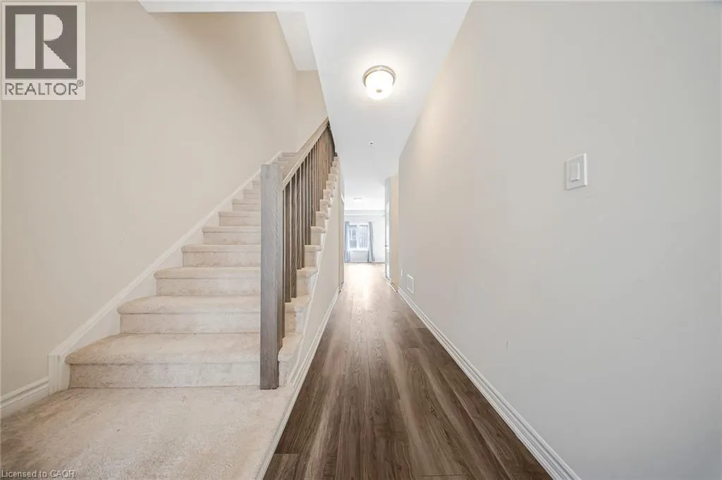 620 COLBORNE Street W