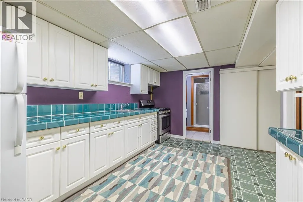 3046 BRIARWOOD Crescent