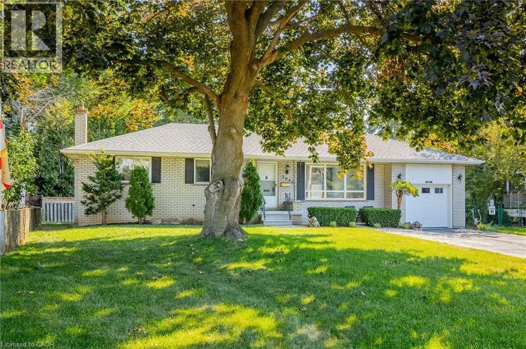 3046 BRIARWOOD Crescent