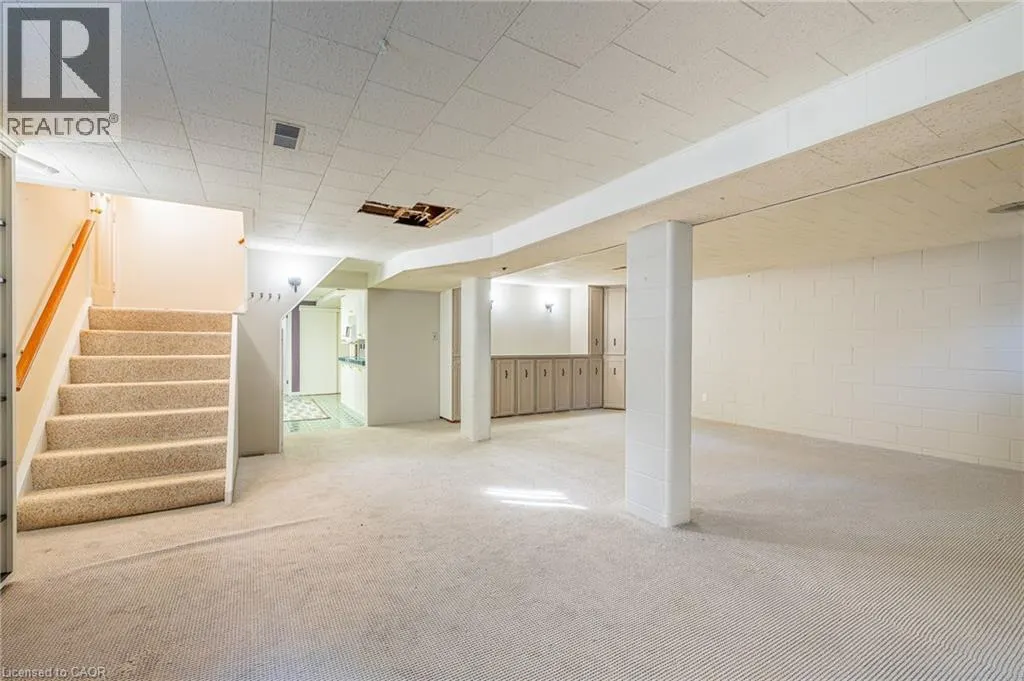 3046 BRIARWOOD Crescent