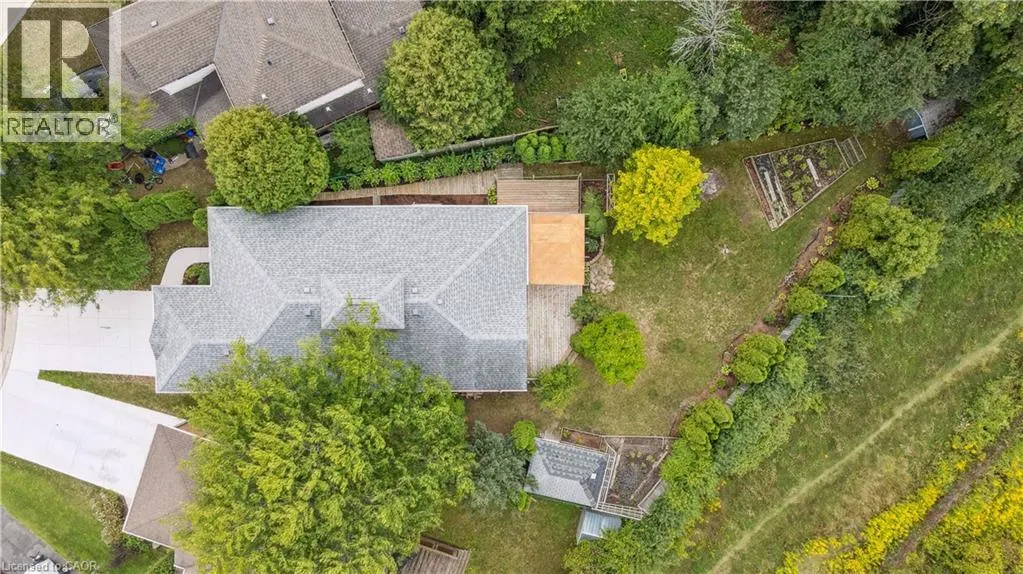 22 WINDWARD Place