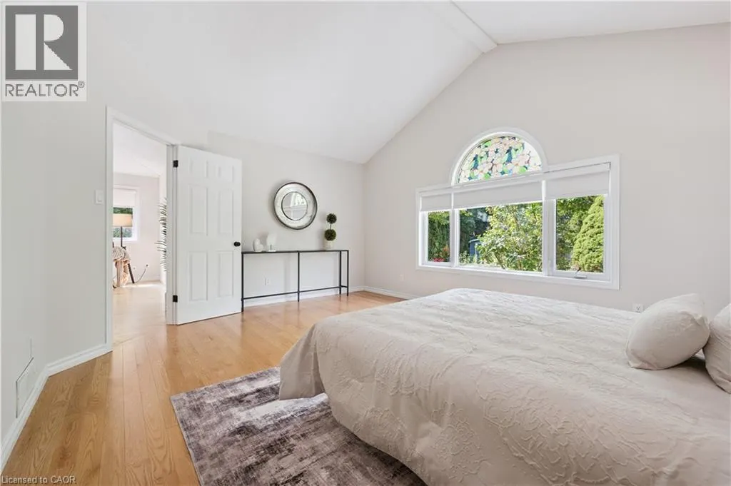 22 WINDWARD Place