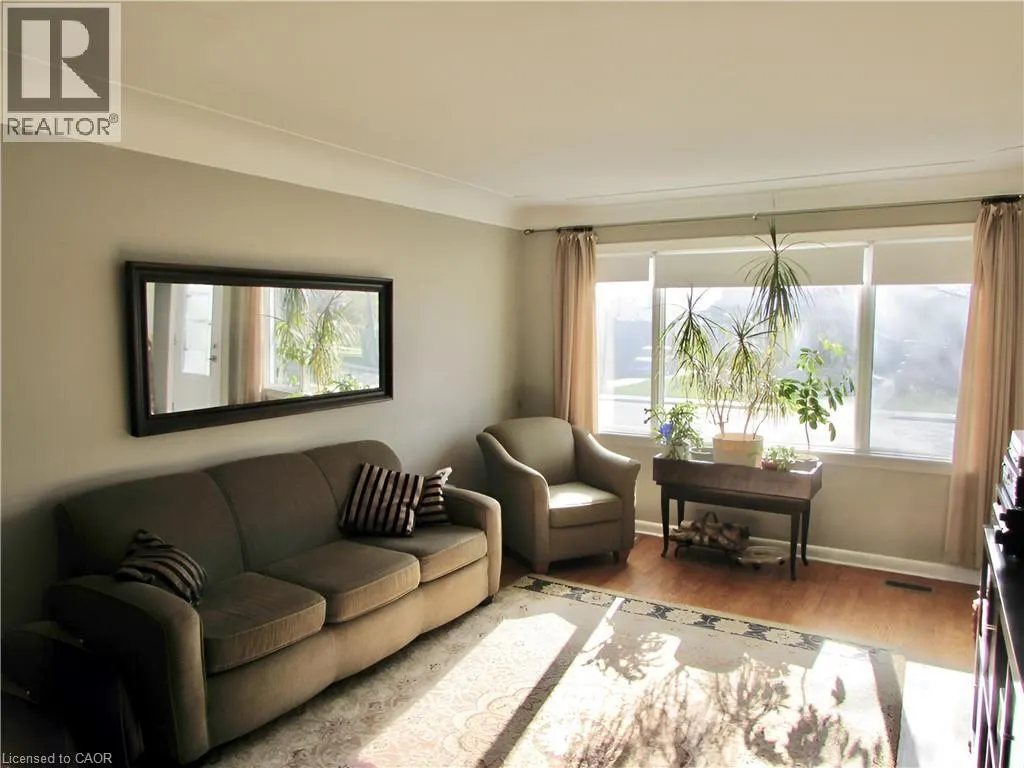 342 EAST 17TH Street
