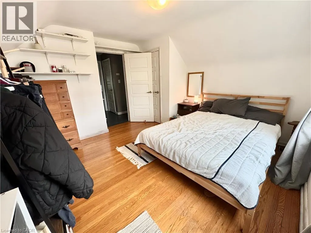 342 EAST 17TH Street