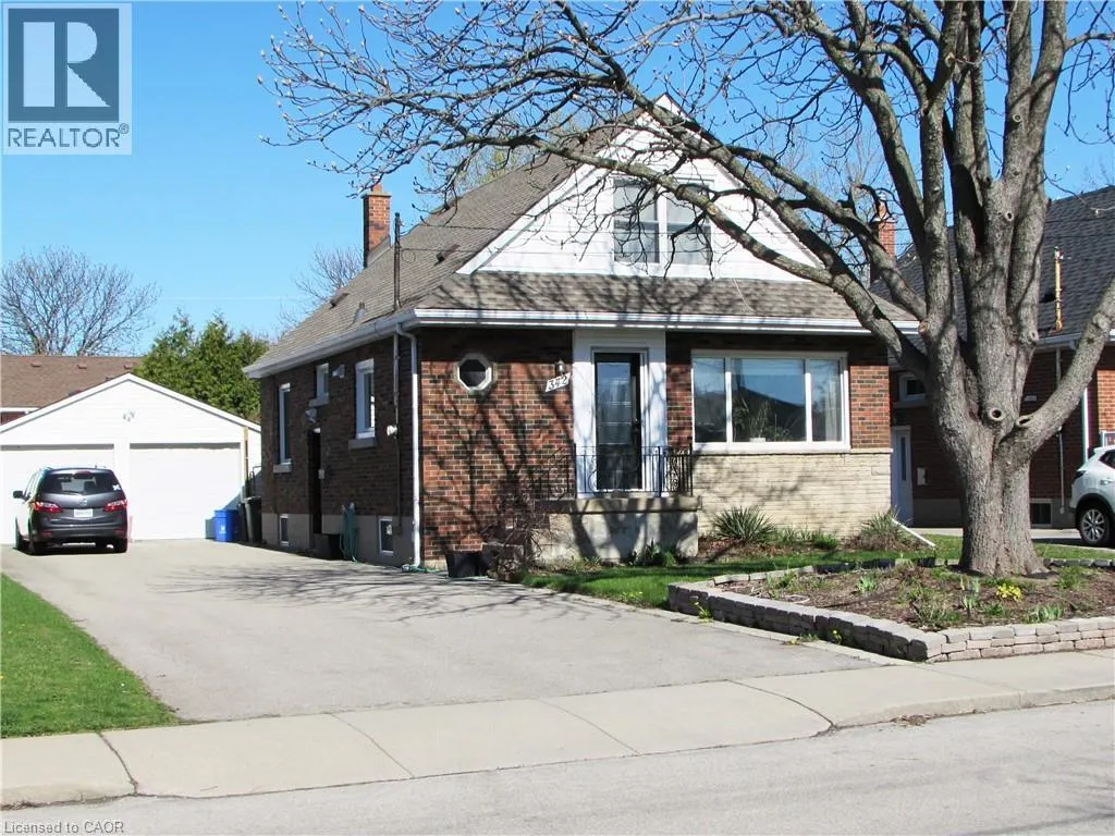 342 EAST 17TH Street