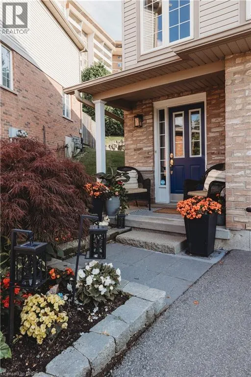 7 SOUTHSIDE Place Unit# 5, #5