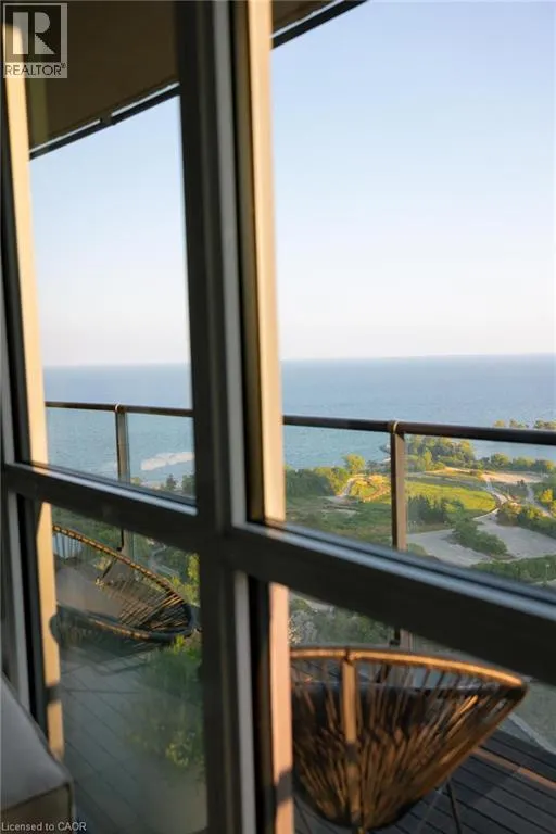 59 ANNIE CRAIG Drive Unit# 3005, #3005