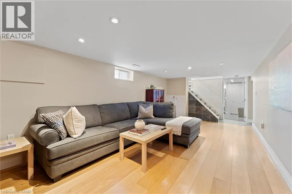 420 WATSON Avenue