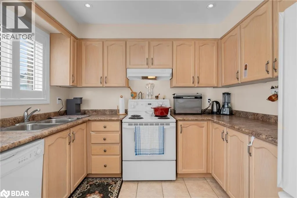 503 SIMCOE Road