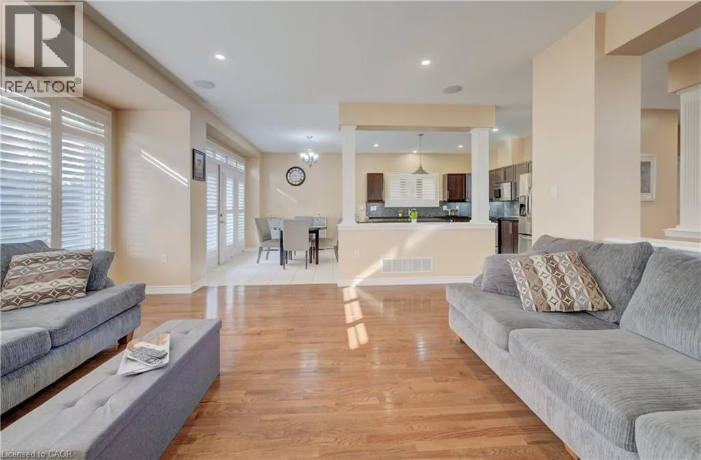 571 STONEHENGE Drive