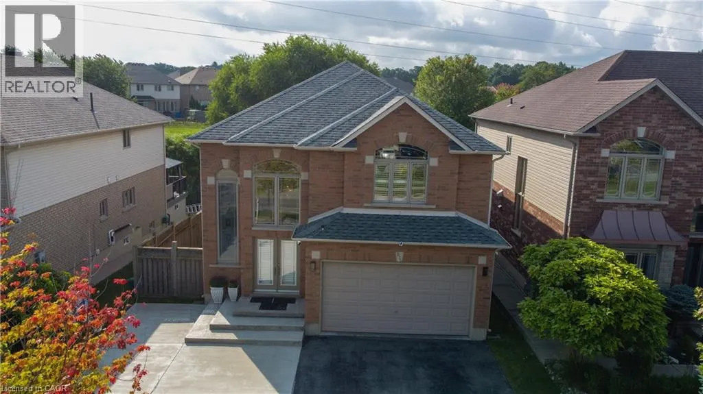 571 STONEHENGE Drive