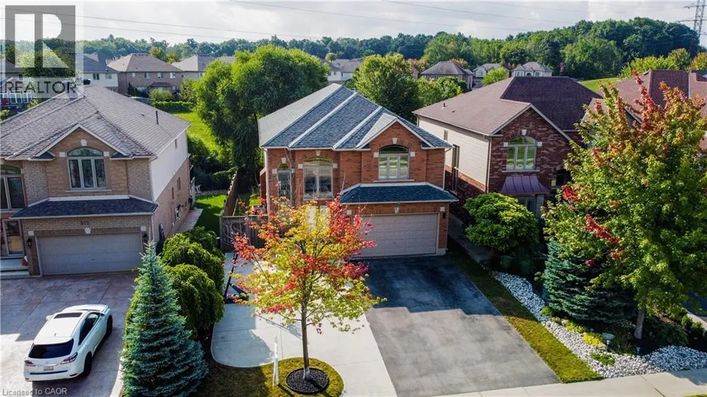 571 STONEHENGE Drive