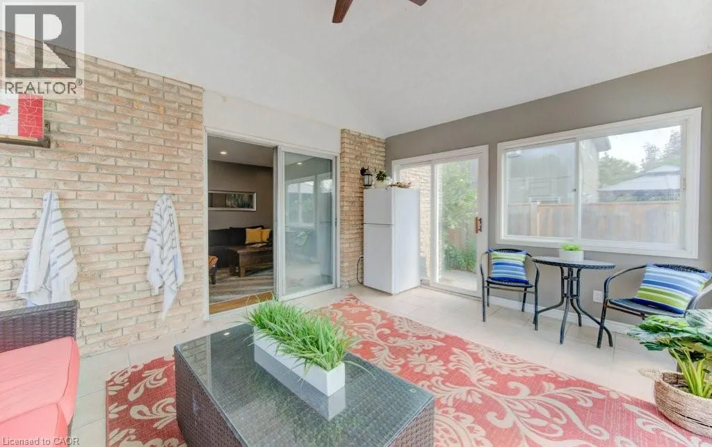 47 WINDING Way