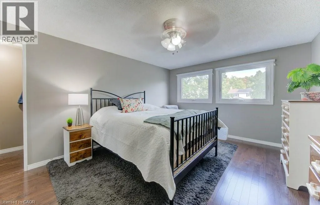 47 WINDING Way