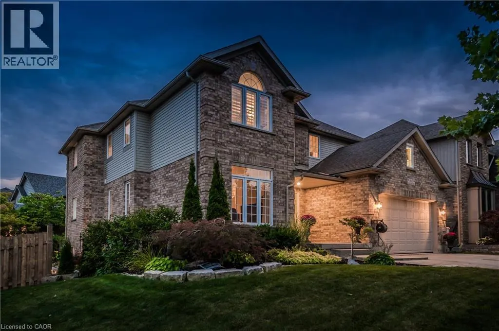 867 CREEKSIDE Drive