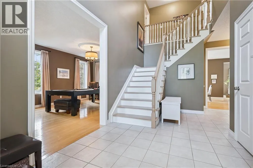 867 CREEKSIDE Drive