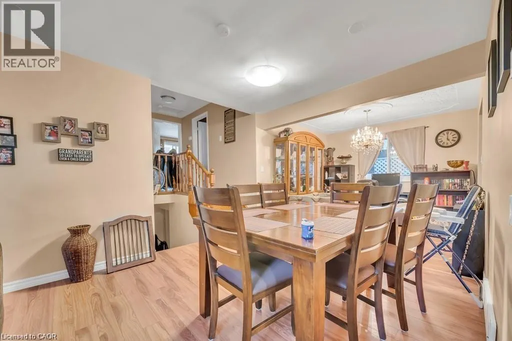 15 ANDERSON Drive