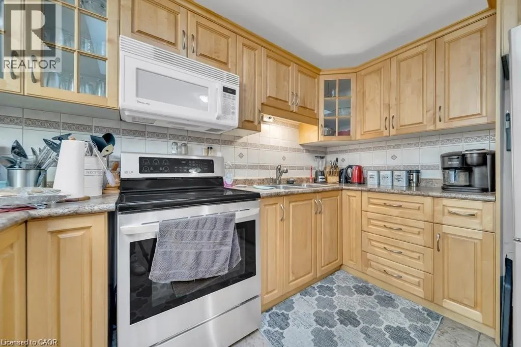 15 ANDERSON Drive