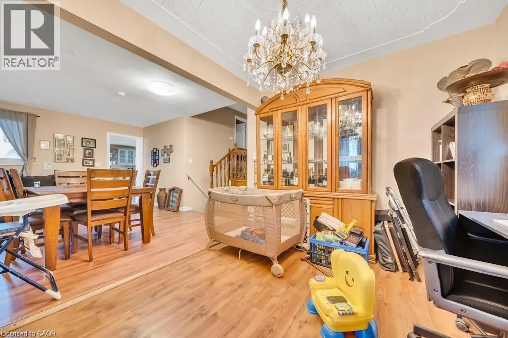 15 ANDERSON Drive