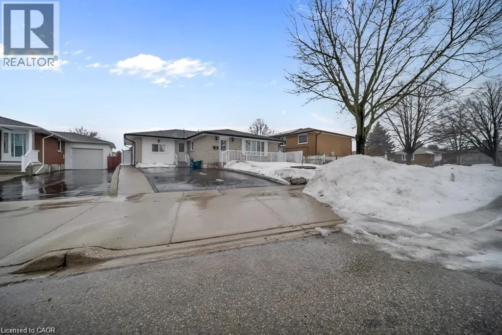 15 ANDERSON Drive