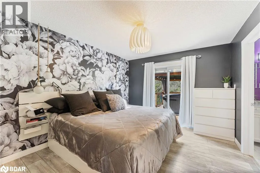 5274 5 SUNNIDALE Concession