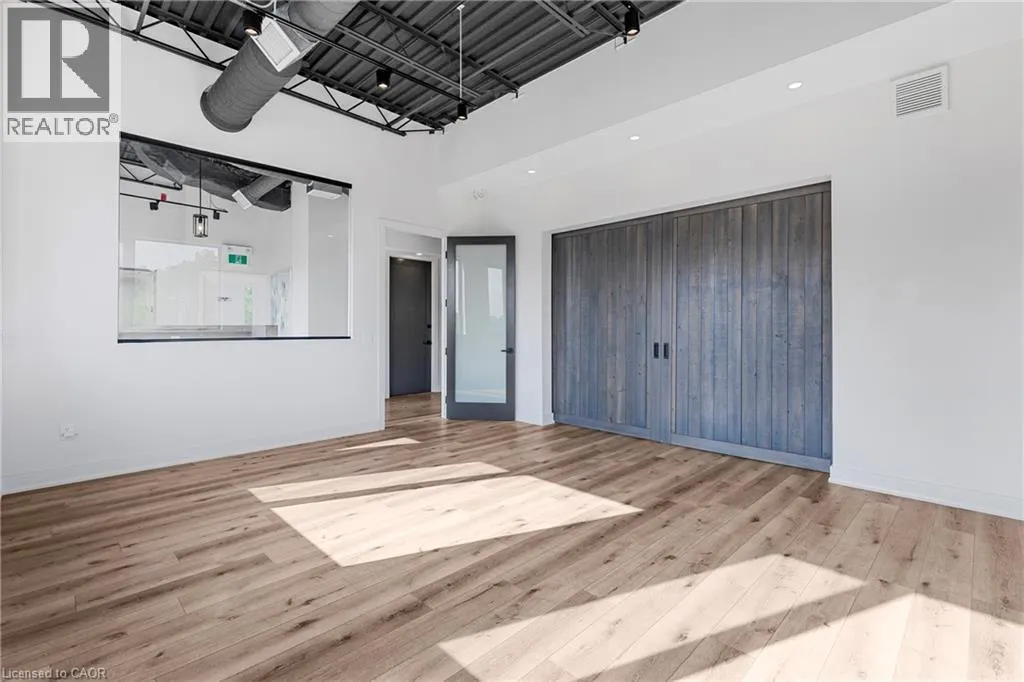112 KING Street W Unit# Level 2 & 3