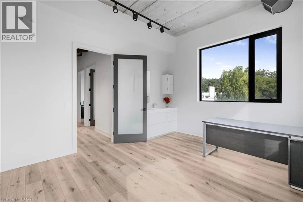 112 KING Street W Unit# Level 2 & 3